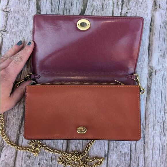Coach Riley Signature Colorblock Chain Clutch Crossbody Bag. Tan/Rust. #68312 - Picture 5 of 11